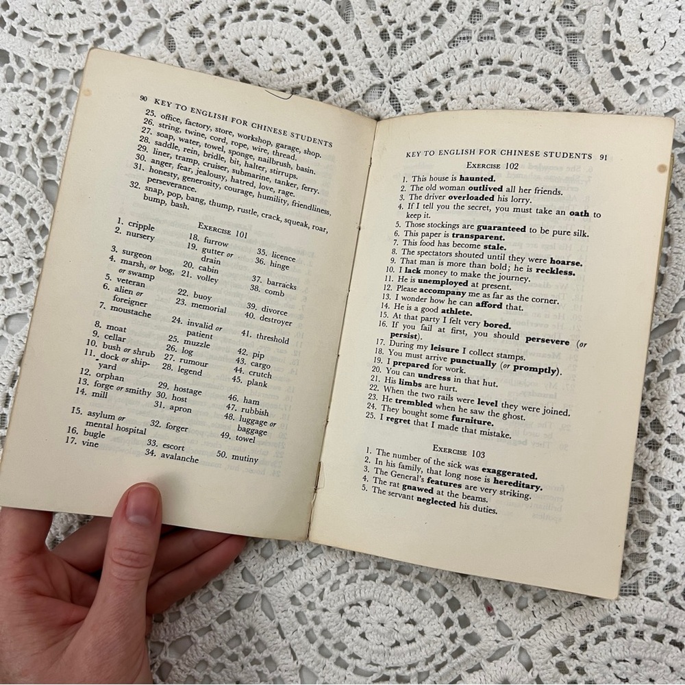 Lil vintage English guidebook - Picture 6 of 13